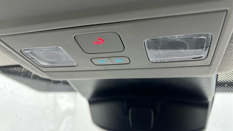 2025 Ford Transit Custom 320 L1 Petrol Fwd 2.5 PHEV 232ps H1 Van Limited Auto Van Hybrid Automatic