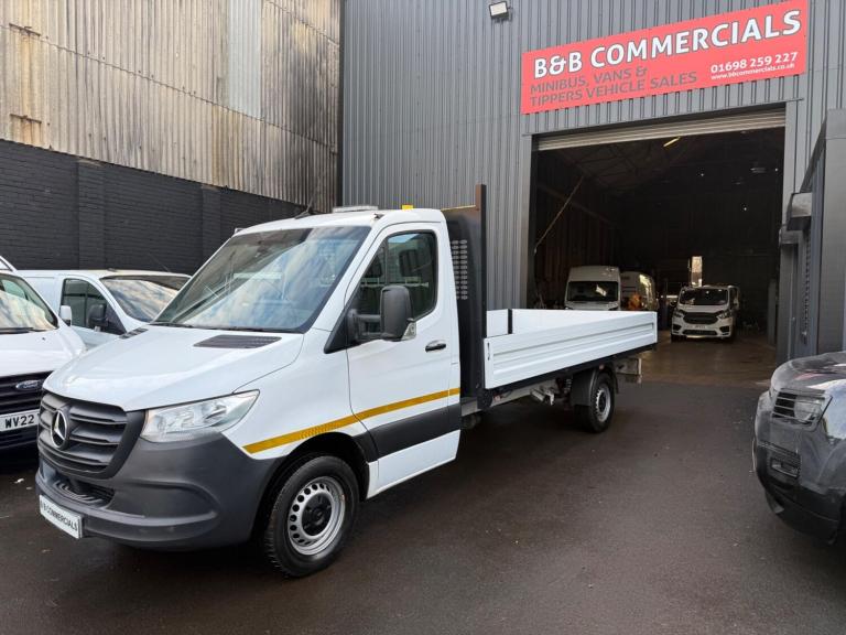 2022 Mercedes-Benz Sprinter 3.5t Progressive Chassis Cab CHASSIS CAB DIESEL Manual