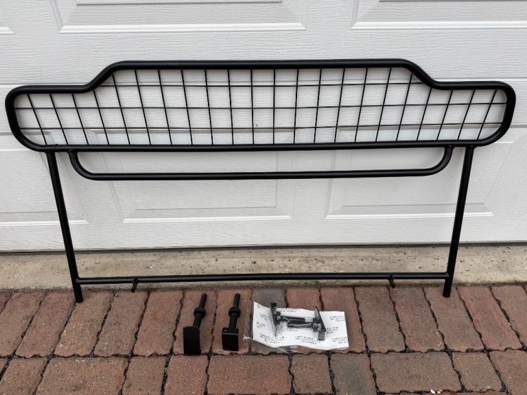 BMW X3 iX3 G01 GENUINE [BMW] METAL DOG / LUGGAGE GUARD MODEL 2018-24