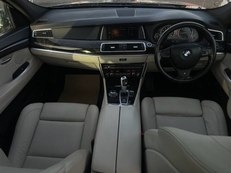 2011 BMW 5 Series 3.0 530D M SPORT GRAN TURISMO 5d 242 BHP Hatchback Diesel Automatic