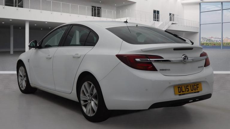 2015 Vauxhall Insignia 2.0 CDTi [140] ecoFLEX SRi 5dr [Start Stop] HATCHBACK Diesel Manual