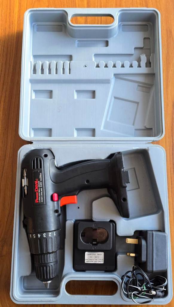  Power Devil 9.6V Cordless Drill + Case & Charger