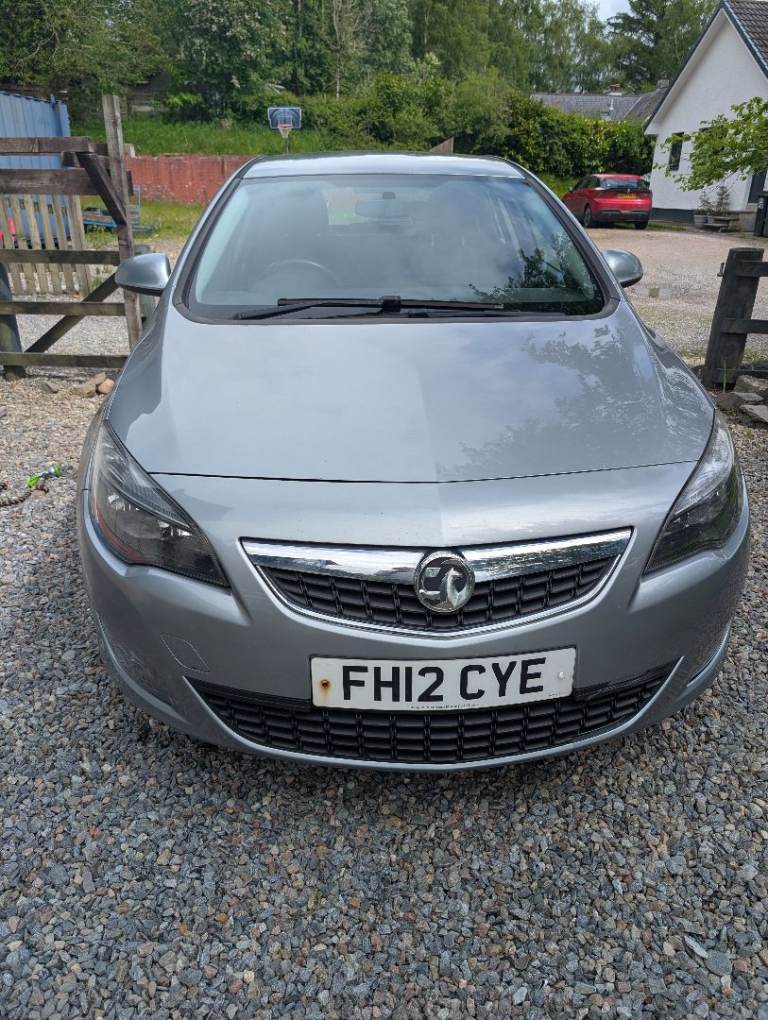 Vauxhall, ASTRA, Hatchback, 2012, Manual, 1686 (cc), 5 doors