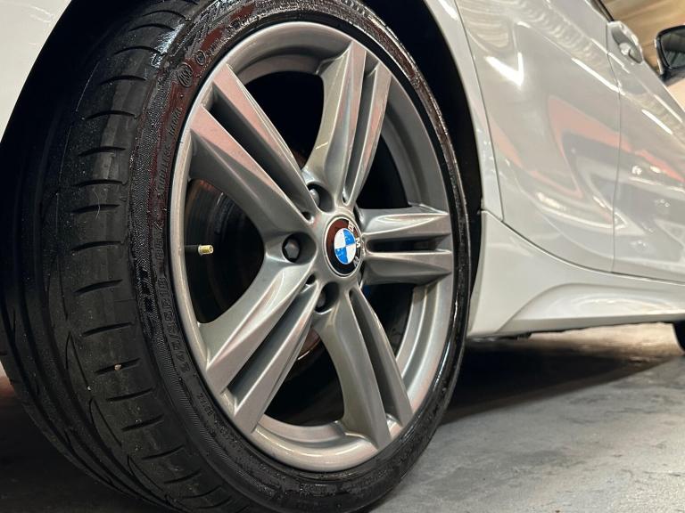 2013 BMW 1 Series 116i M Sport 5dr HATCHBACK PETROL Manual