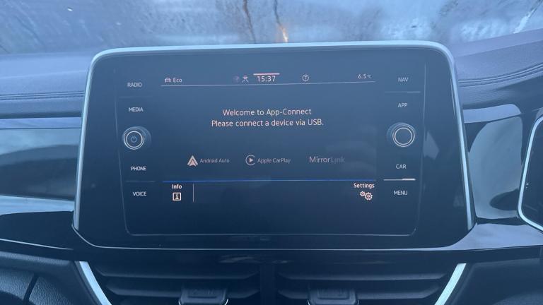 2022 Volkswagen T-Roc 1.5 TSI R-Line 5dr Petrol Hatchback Hatchback Petrol Manual