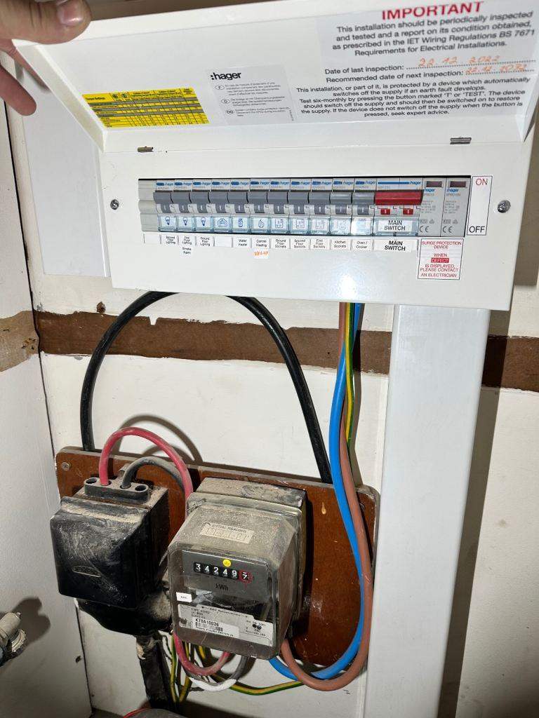 D-Trade Electrical LTD – Trusted Electrician in London - EICR, PAT Testing, EV Charger Installs