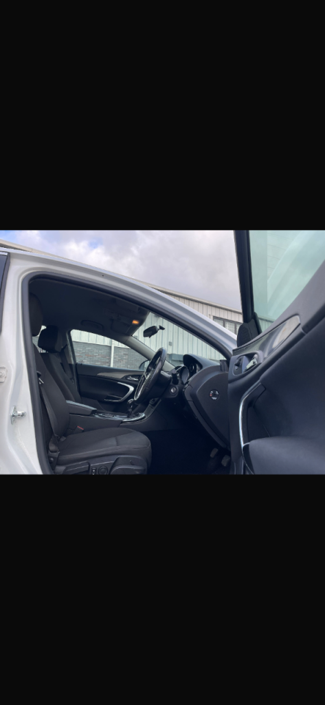 Vauxhall Insignia 1.8 VVT Petrol Exclusive - Very Low Miles 56K