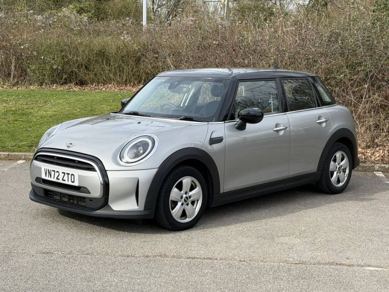 2022 MINI Hatch 1.5 Cooper Classic Hatchback 5dr Petrol Steptronic Euro 6 (s/s) (136 ps) Hatchbac...