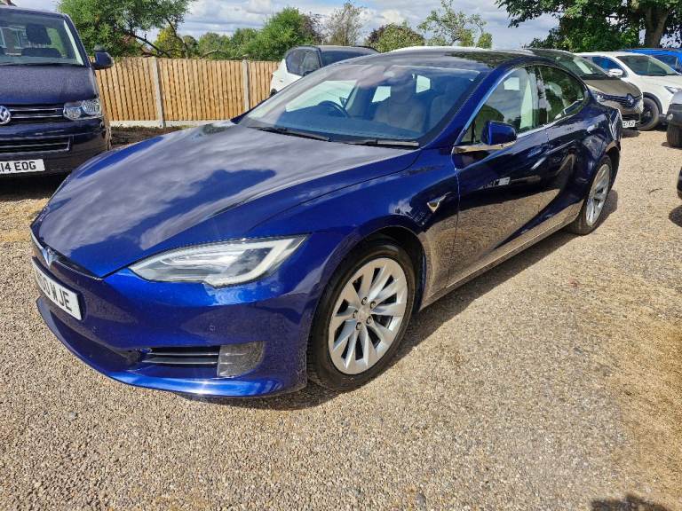 Tesla Model S (2017) 75w Electric, Stunning car, £20 yearly tax! Good battety report! 2 keys! 