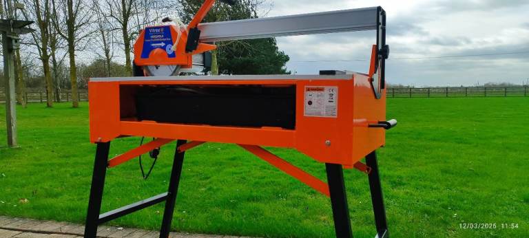 Vitrex PRO900w bridge tile cutter 