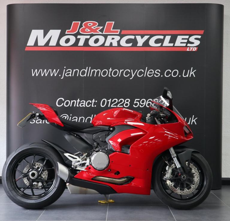 Ducati Panigale V2 955cc. One owner. Low miles. Immaculate.