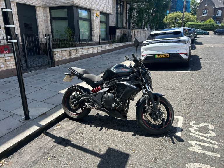 Kawasaki, ER, 2015, 649 (cc)