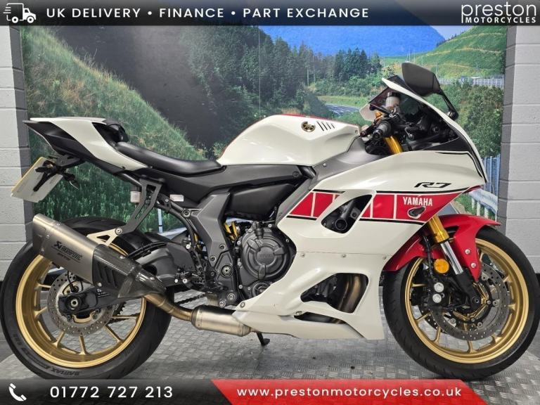 YAMAHA YZF R7