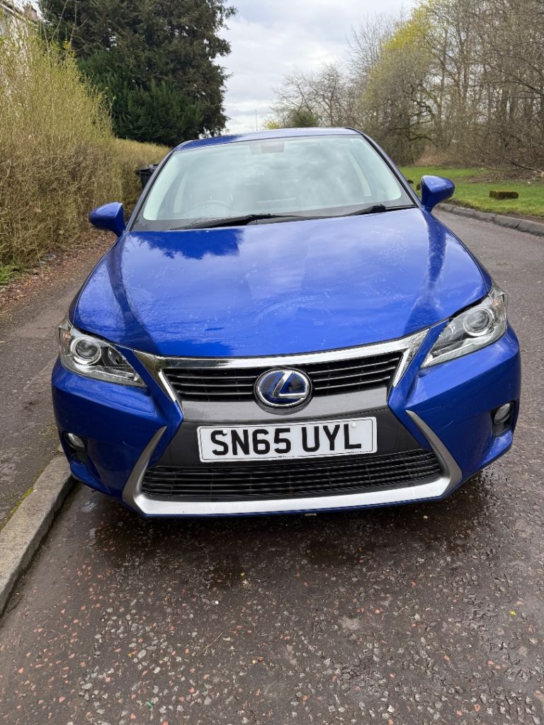Lexus CT 200h