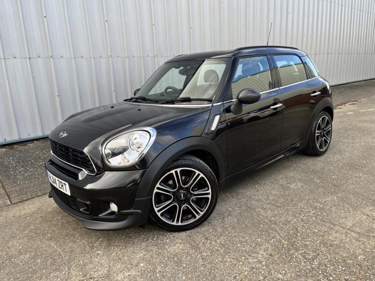 MINI COUNTRYMAN 1.6 Cooper S Countryman Black Manual Petrol 2014
