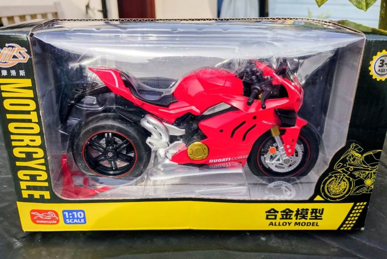 1/10th scale Ducati display model