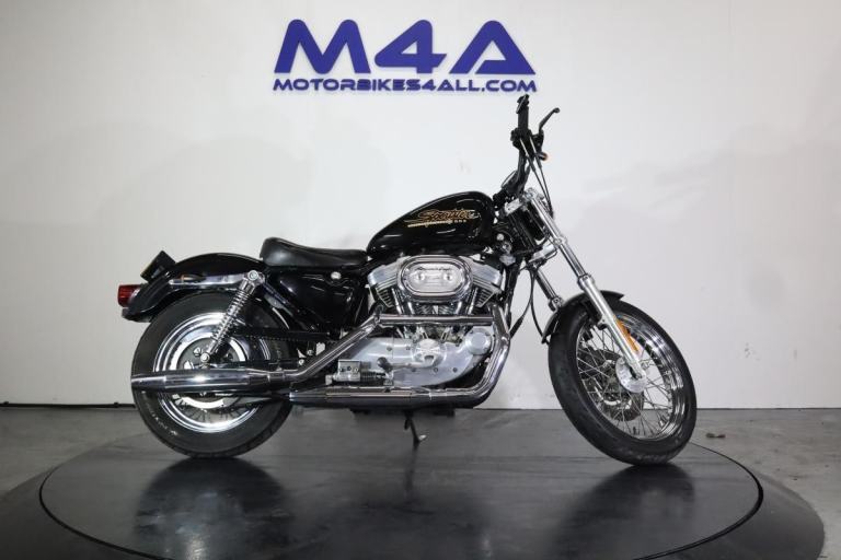 HARLEY DAVIDSON SPORTSTER 883 2001