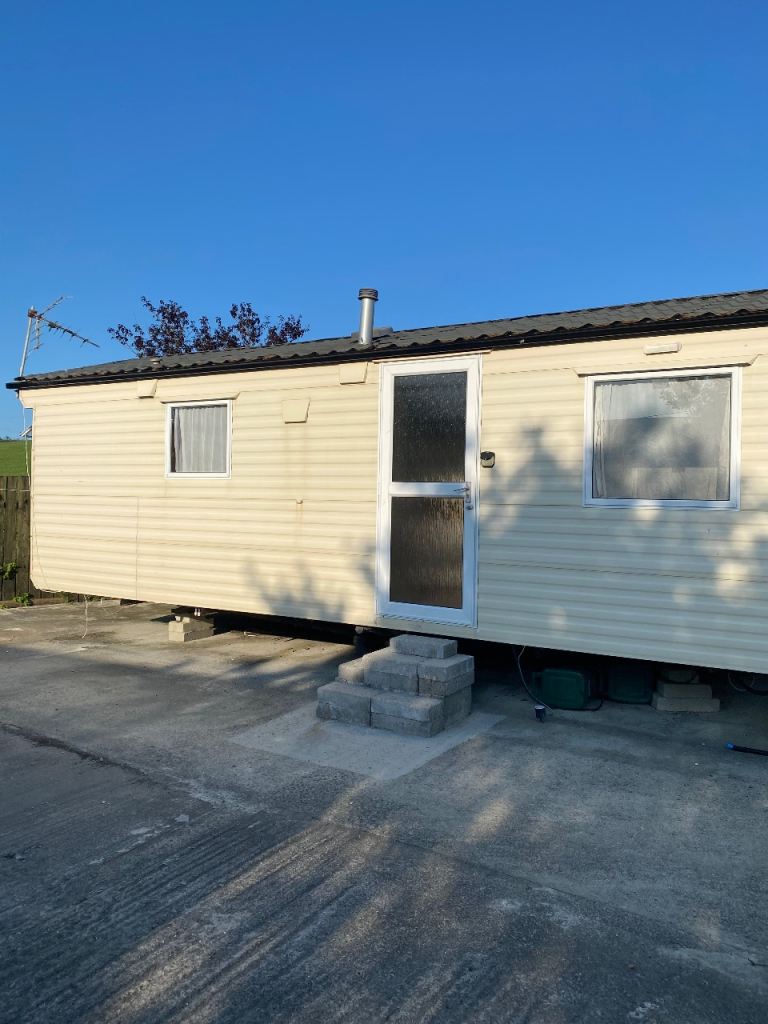 2 bedroom caravan for long term rental