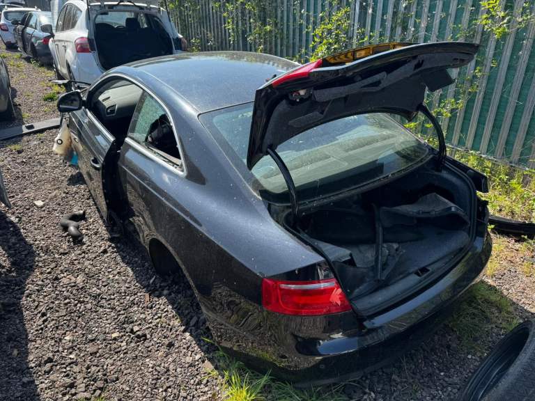 2009 AUDI A5 COUPE BLACK BREAKING SPARES PARTS