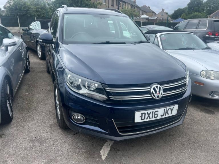 2016 Volkswagen Tiguan 2016 2.0 TDi BlueMotion Tech S 110 5dr [2WD] FULL SERVICE HISTORY ESTATE D...