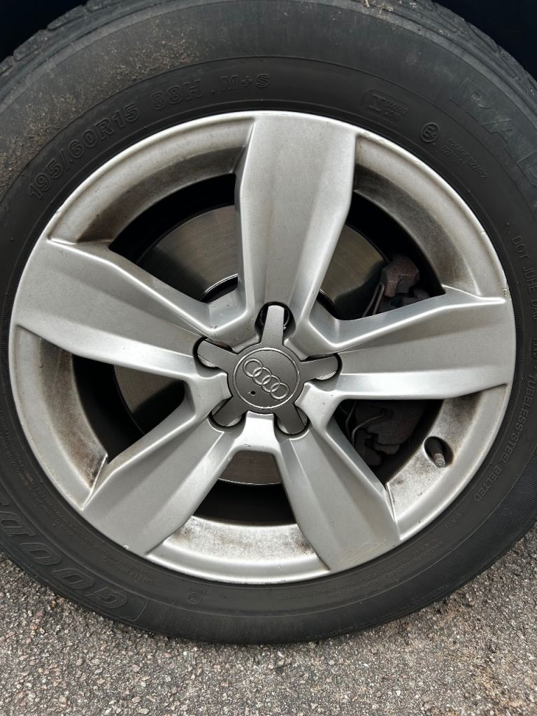 Audi, A1, Hatchback, 2015, Manual, 1598 (cc), 5 doors