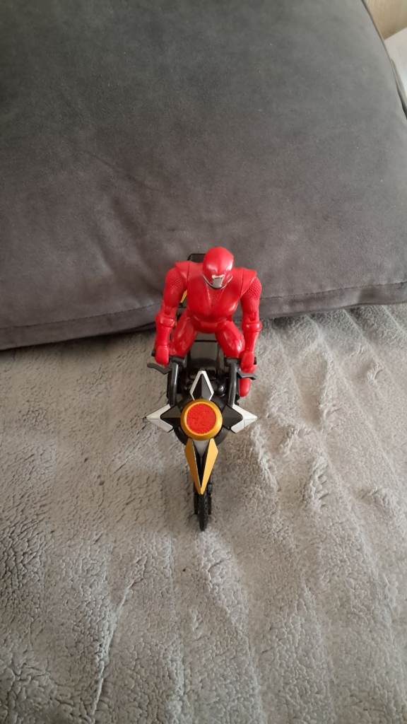 Power Rangers Ninja Steel Mega Morph Cycle with Red Ranger