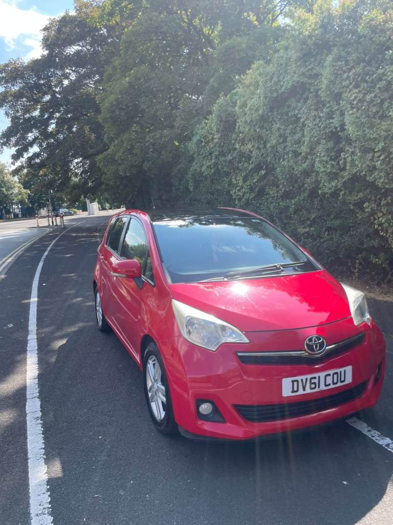 Toyota, VERSO-S, MPV, 2011, Manual, 1329 (cc), 5 doors