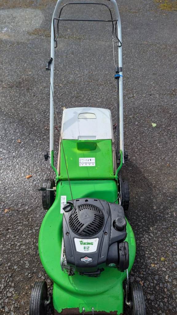 Viking Petrol lawnmower 