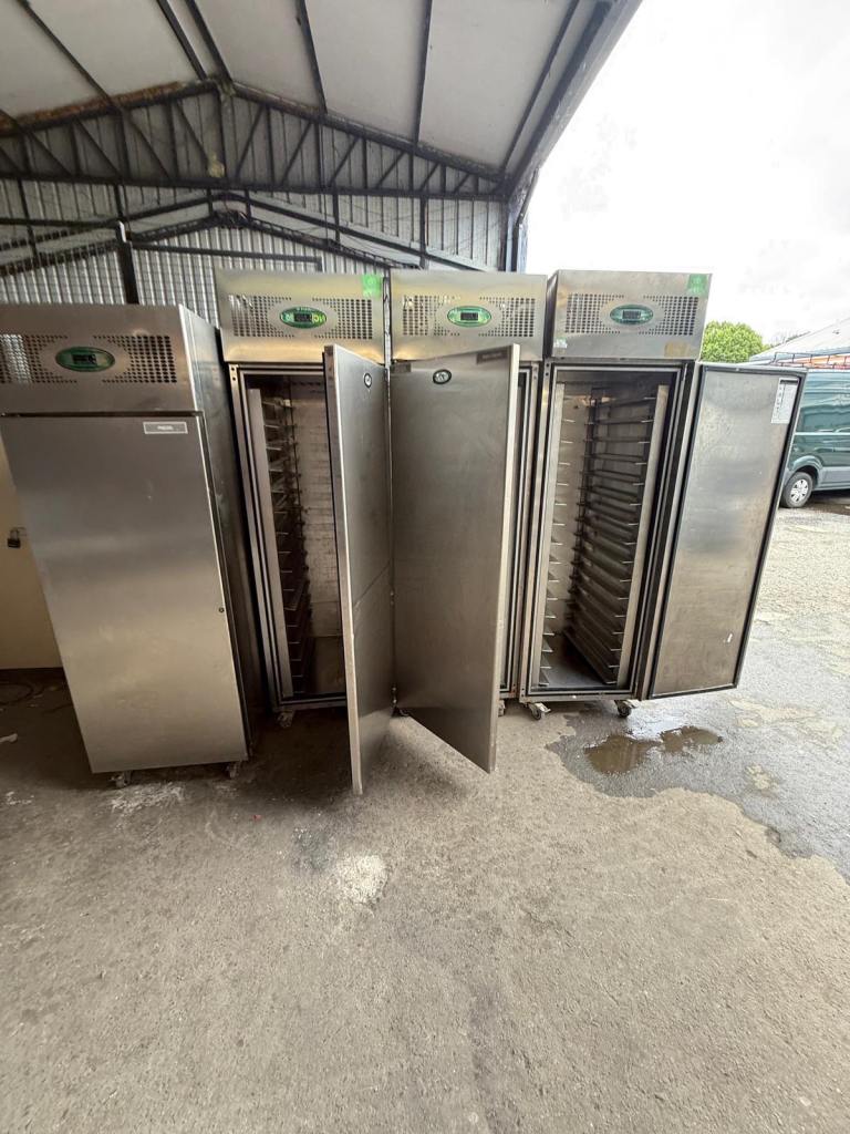 Commercial bakery foster fridge cafe shop restaurant takeaway bakery 