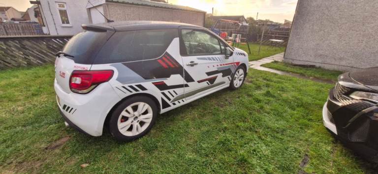 Citroen, DS3, Hatchback, 2011, Manual, 1560 (cc), 3 doors