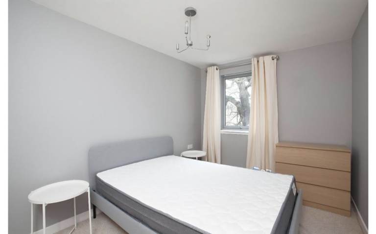 A single room avaliable in a bedroom apartment.