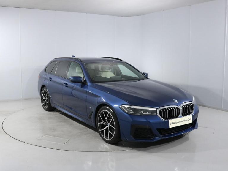 BMW 5 SERIES 520i MHT M Sport 5dr Step Auto