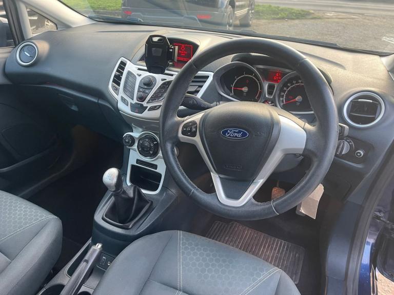 FORD FIESTA 1.3 Zetec 2011