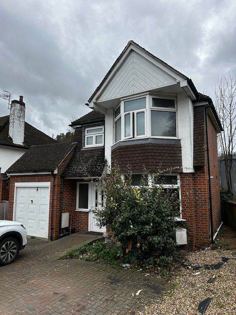 Executive 4-Bedroom Family Home to Rent with 3 Toilets 