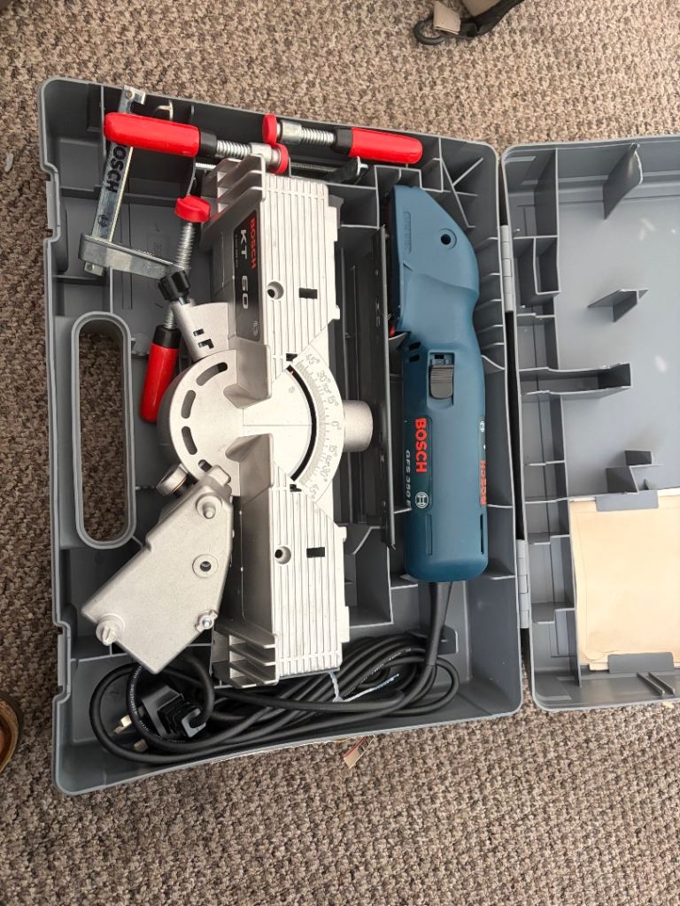 Bosch GFS 350 E Fine-Cut Saw with KT 60 Mitre/Cut-Off Table - NEW