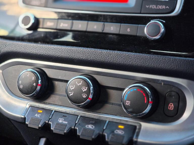 2015 Kia Rio 1.25 SR7 5dr HATCHBACK PETROL Manual