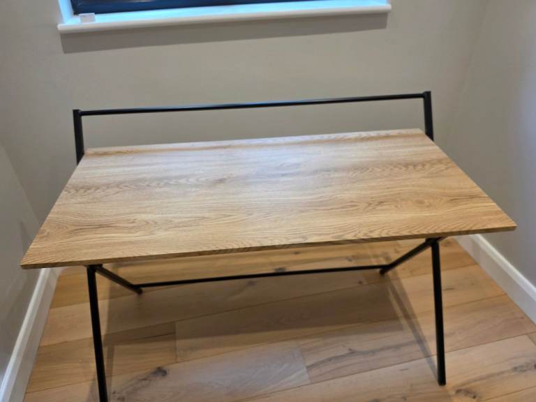 Desk Folding