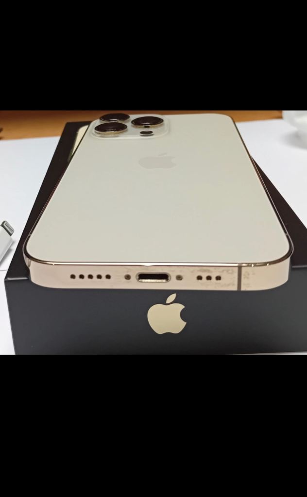 iPhone 13 Pro 128gb unlocked with original box & all accessories