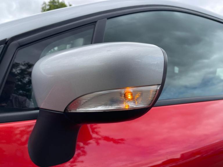 2018 Renault Captur 1.5 dCi ENERGY Iconic Euro 6 (s/s) 5dr HATCHBACK Diesel Manual