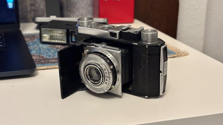 Vintage Kodak Retina Camera + Flash