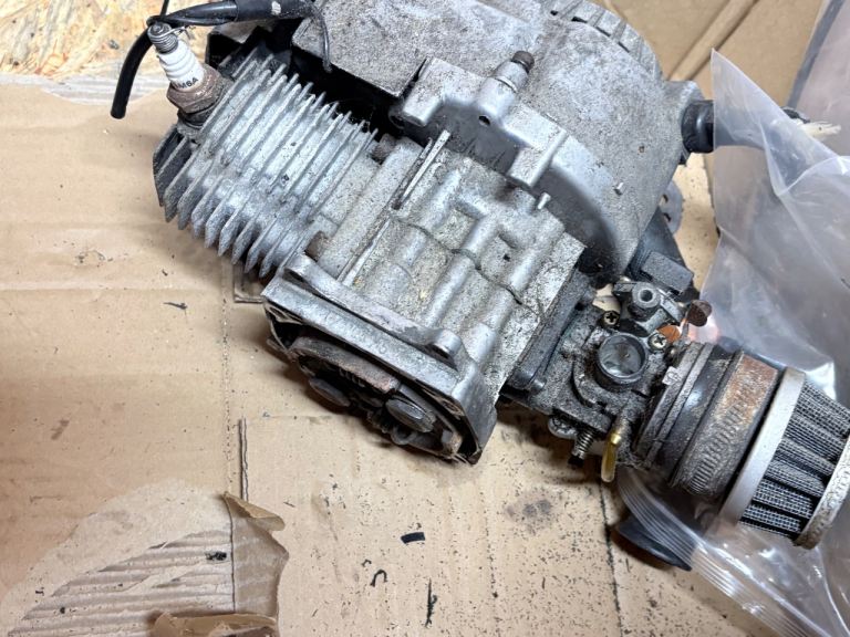 50cc and a 90cc 2 stroke mini quad engine 