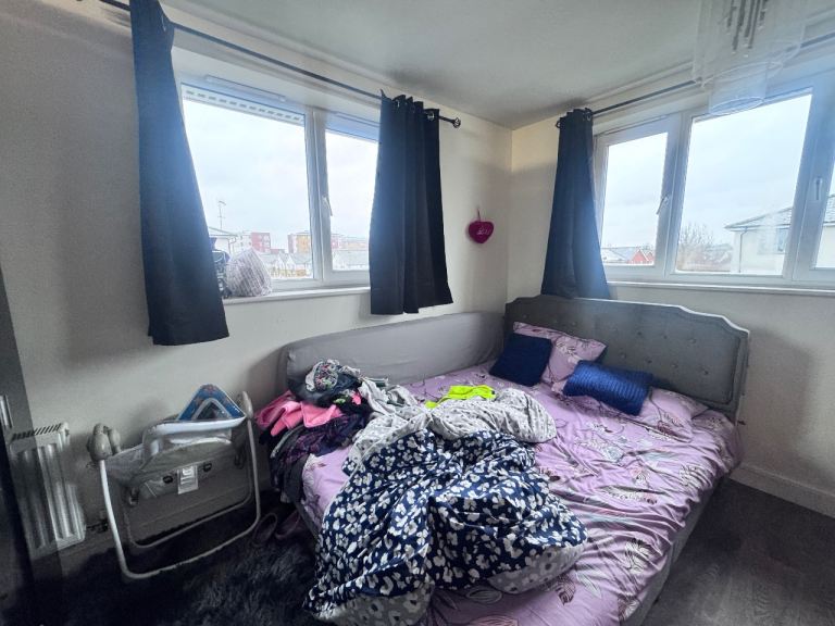 UB56FS Regent house 12 flat