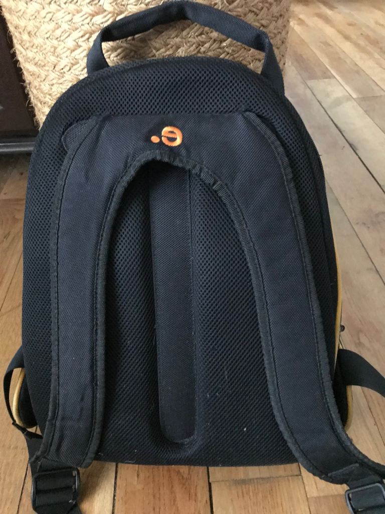 New Be.ez Mac Bag