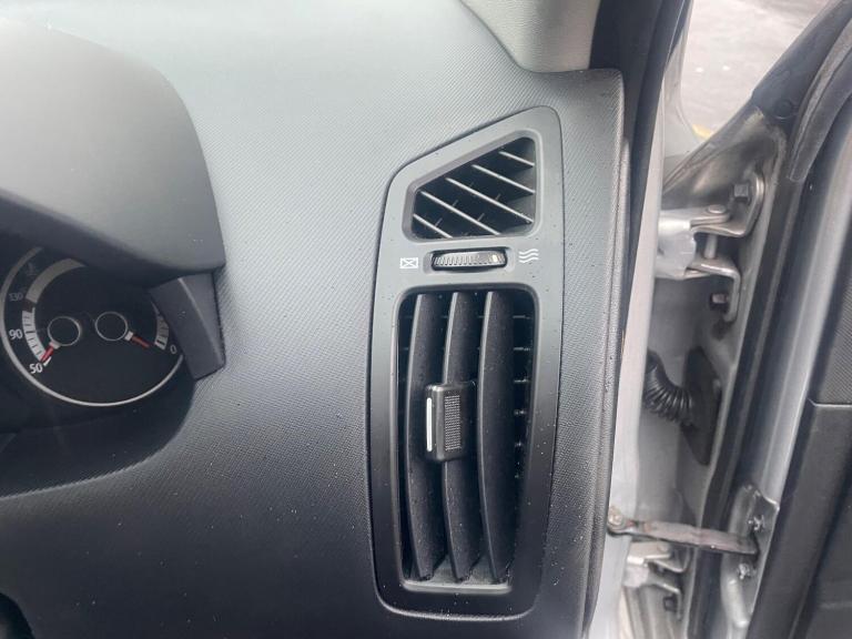 2010 Kia Ceed 1.6 CRDi 1 Euro 4 (s/s) 5dr HATCHBACK Diesel Manual