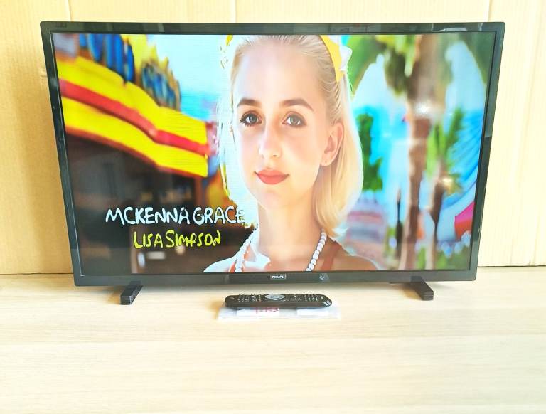 Philips 32" inch Slimline Pixel Plus HD LED TV Crystal-clear HDMI USB 32PHT5505