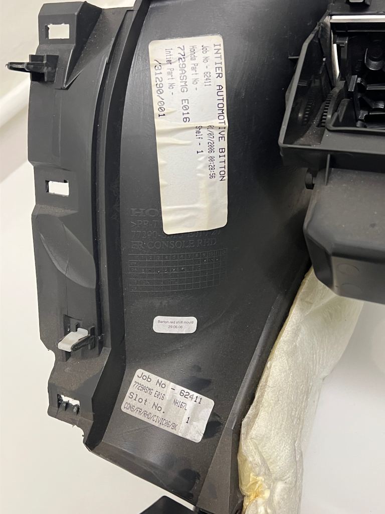 HONDA CIVIC MK8 2005-2011 CENTER CONSOLE COVERING DASH GEAR STICK FOOTWELL P/D