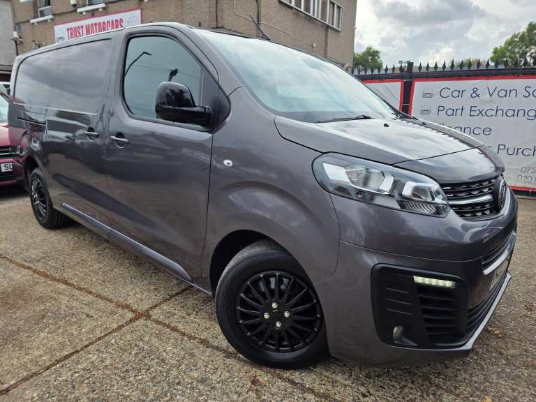 2022 Vauxhall Vivaro 2900 1.5d 100PS Sportive H1 Van PANEL VAN DIESEL Manual