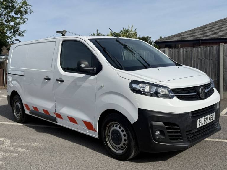 2019 Vauxhall Vivaro 1.5 Turbo D 2900 Edition Panel Van 5dr Diesel Manual L1 H1 Euro 6 (s/s) (10 ...