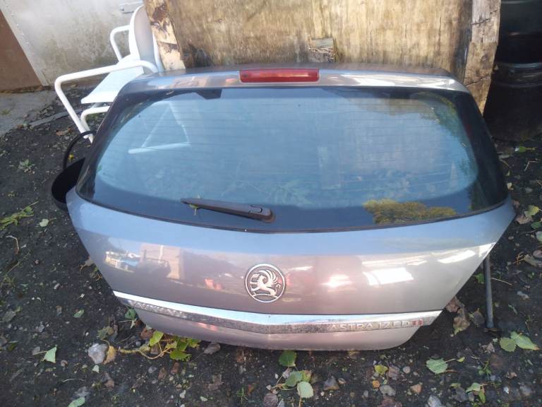 Vauxhall Astra H rear Bootlid /Tailgate in Grey 2004 to 2011