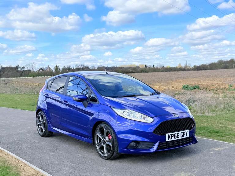 FORD FIESTA 1.6 T EcoBoost ST-3 2016